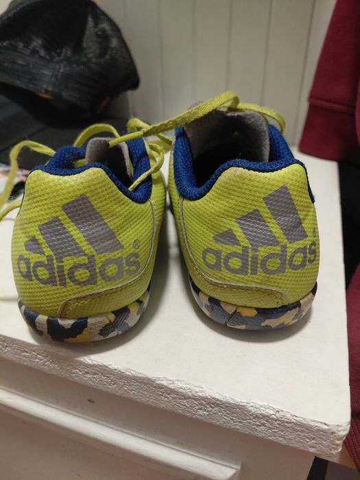 Turfy adidas dziecięce