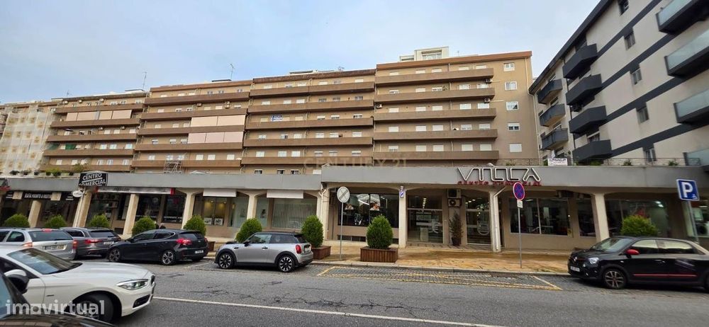 Apartamento T3 + 1 Guimarães — Oliveira, São Paio E São Sebastião, Braga