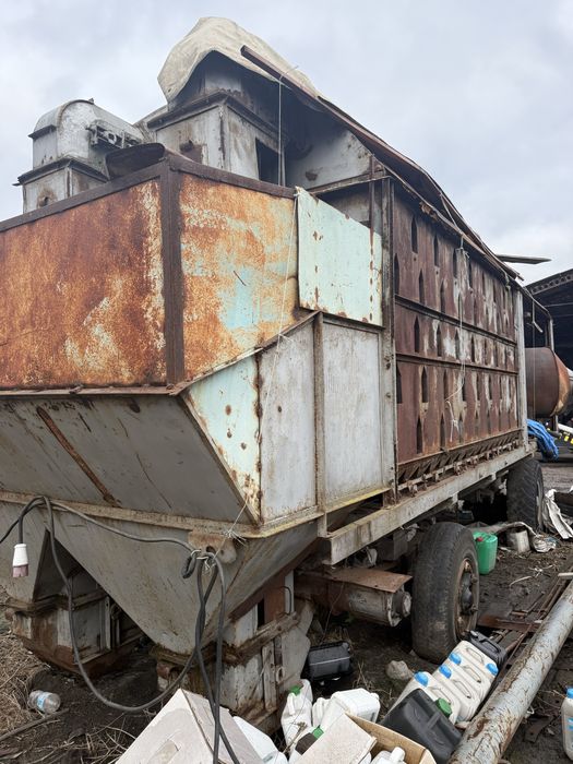 Продам дві Зерно Сушарки в робочому стані