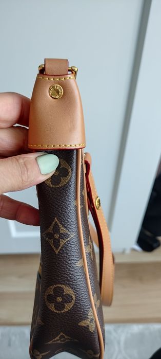 Torebka Louis Vuitton.