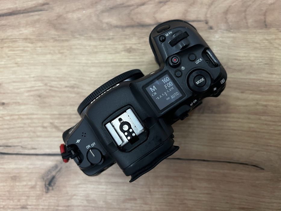 Canon eos R5 como nova