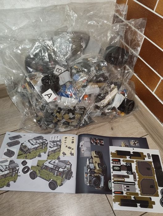 Конструктор Land Rover Defender 2573 деталі