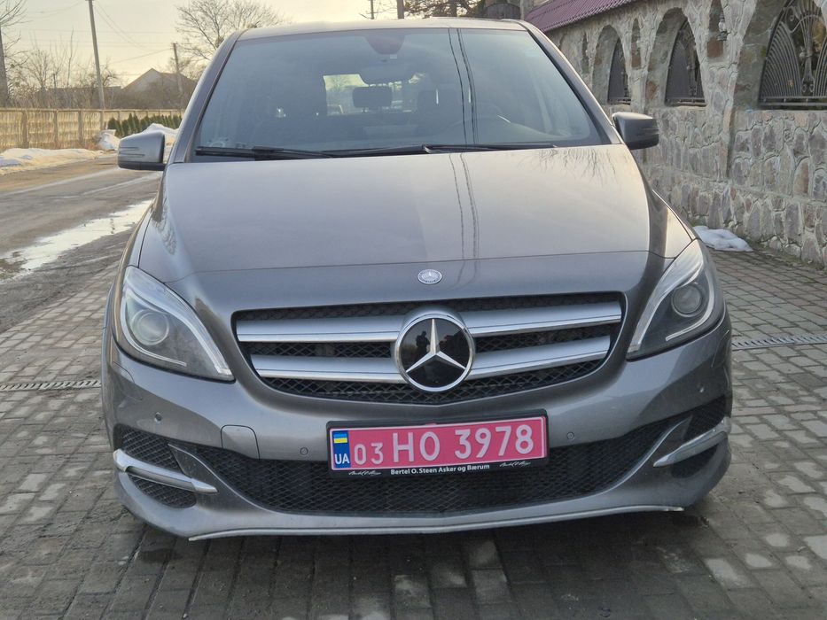Розборка шрот Mercedes-Benz B-Class B250 electric 245G W242 запчастини