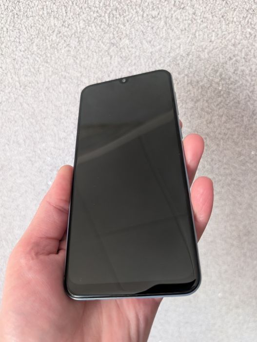 Samsung Galaxy A50 6/128 нерабочий