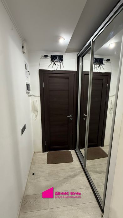 Продам 3к квартиру в смт Слобожанське, лівий берег, Брама,Золоті ключі