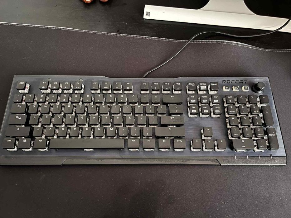 Klawiatura Roccat Vulcan 121 AIMO