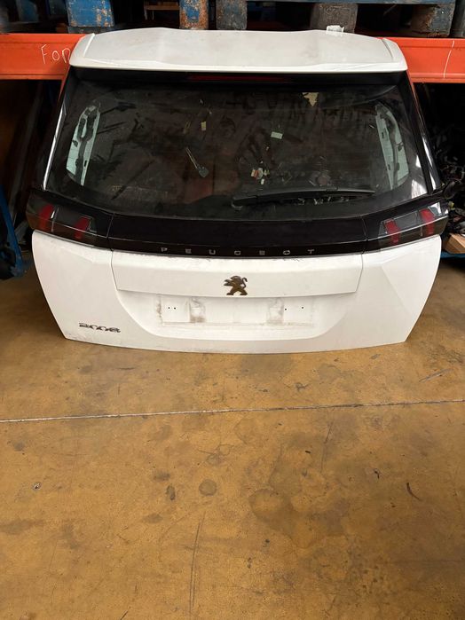Tampa da Mala Peugeot 2008 de 2021