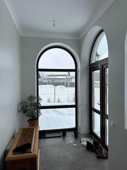 Продам сказочный домик на лужайке в селе Богдановка (Броварской р-н)