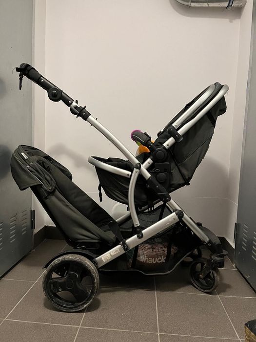 Wózek Hauck „Rok po roku” - fotelik Gratis