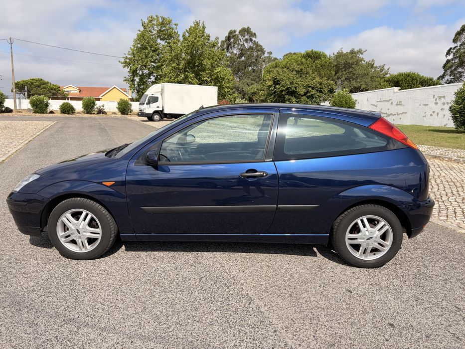 Ford Focus 1.8 / 115cv