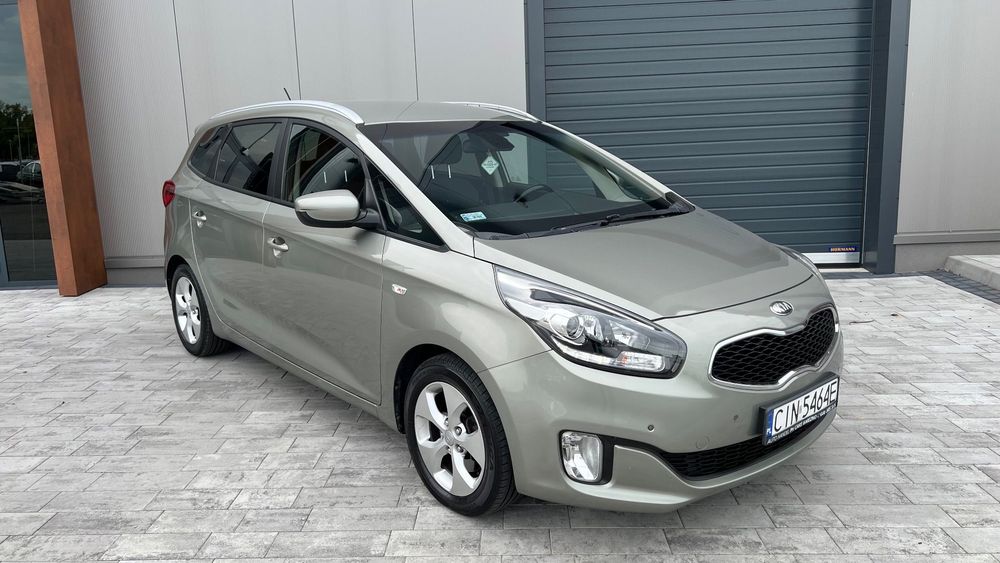 Kia Carens