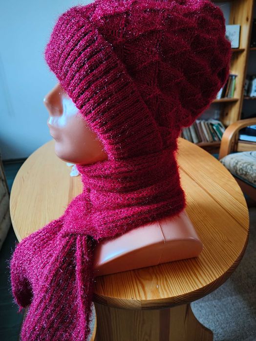 Czapka z szalem NOWA