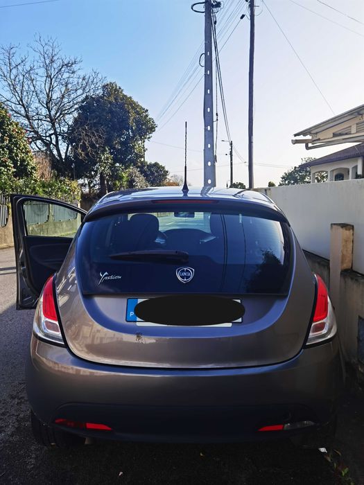 Lancia Ypsilon 1.3 M-jet S&S Silver