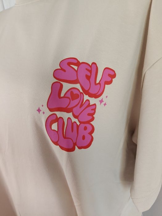 Nowy oversajz t-shirt