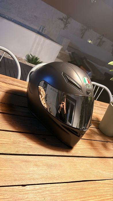 Capacete AGV K1 Matt Black Viseira escurecida Prateada