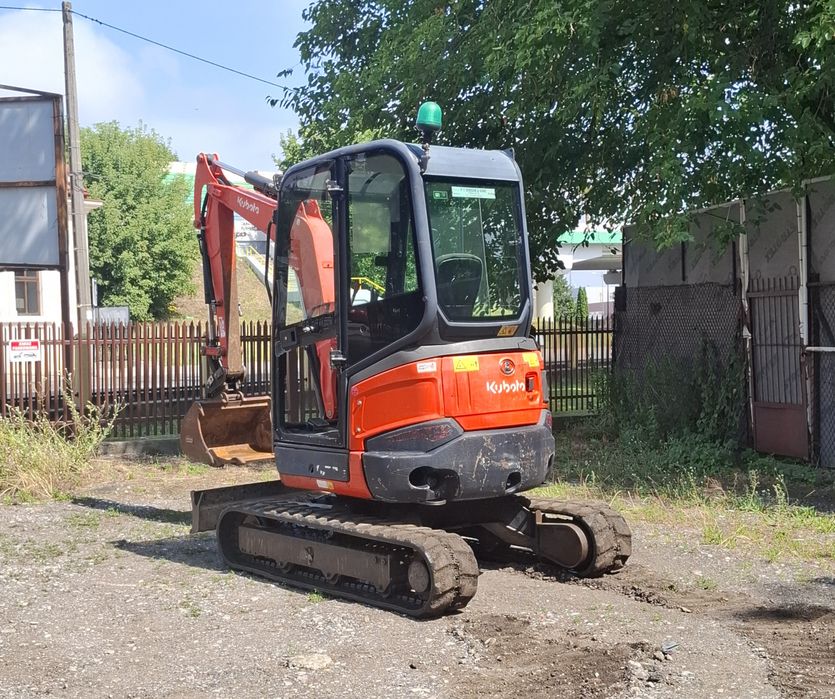 Minikoparka kubota u27 17rok  2,6tony 2lyzki transport