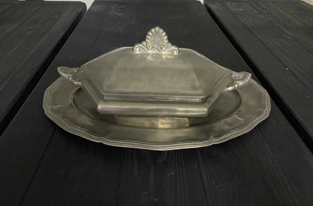 Terrina com respetiva bandeja 95% Puro Estanho