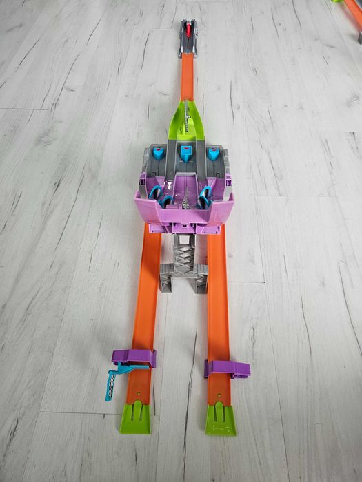 Hot Wheels wyrzutnia piła