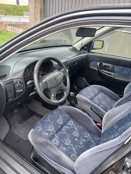 SEAT Ibiza sxe em muito bom estado