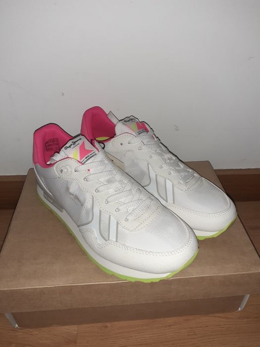 Sapatilhas Ténis brancos da Pepe Jeans. Tamanho 37