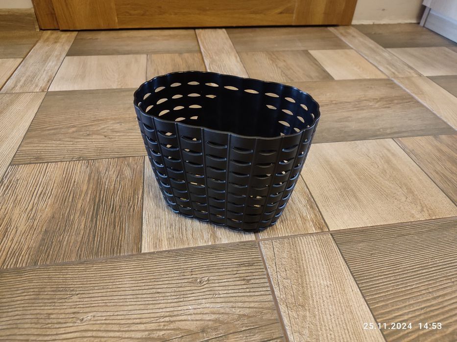 Nowy czarny plastikowy kosz koszyk do rowera