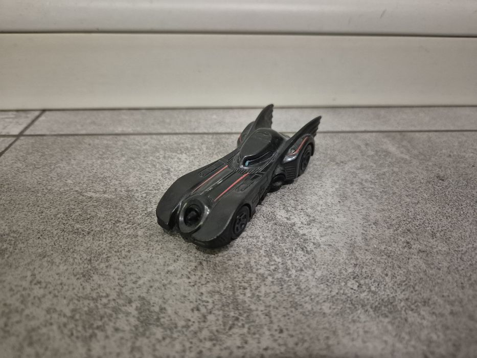 Hot Wheels kolekcja Batman Batmobil