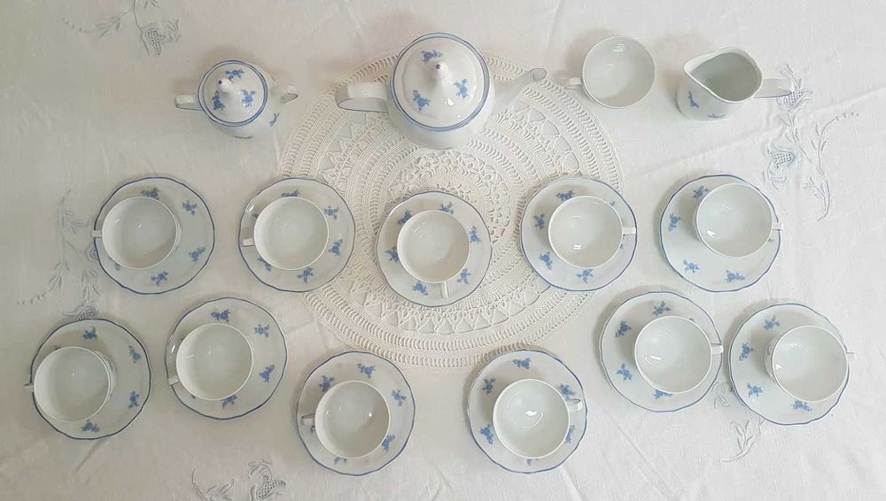 Serviço de chá porcelana 26 peças 12 pax Vista Alegre VA
