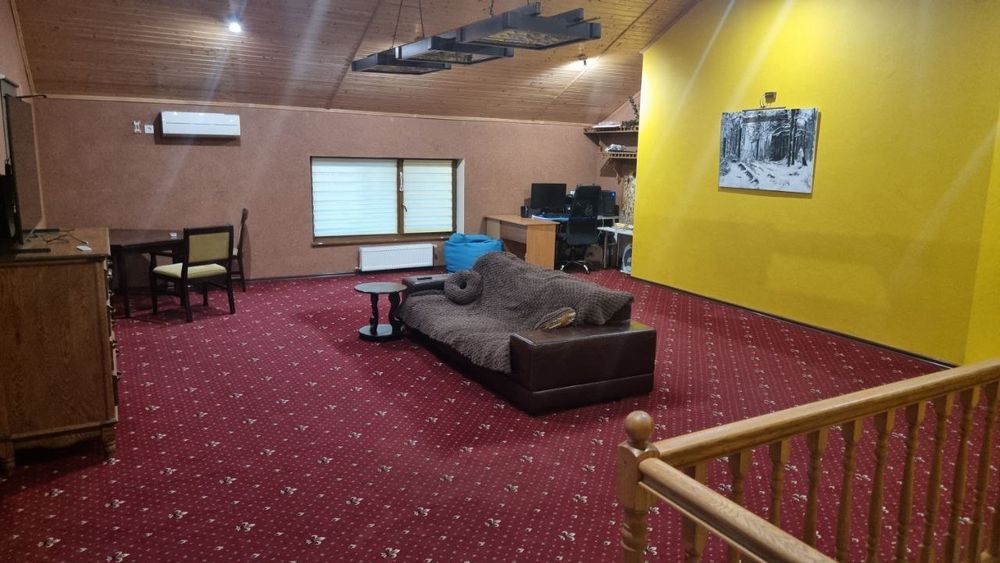 Сдам Таунхаус для 4-7чол. 140м2. Киргизская ( гараж)