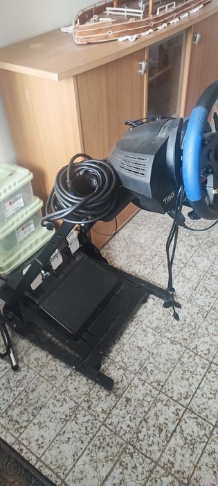 Volante trustmaster T150