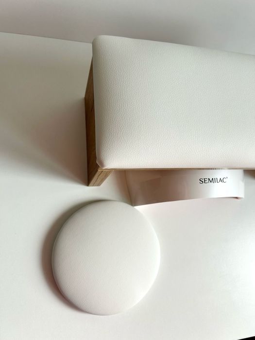 Podpórka do manicure paznokci pod dłoń. Komplet biały gładki