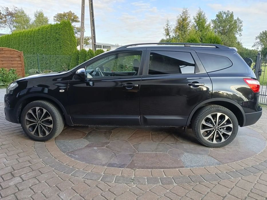 Nissan Qashqai+2
