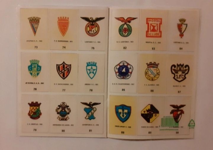 Caderneta Completa Emblemas do Meu Clube - Europer