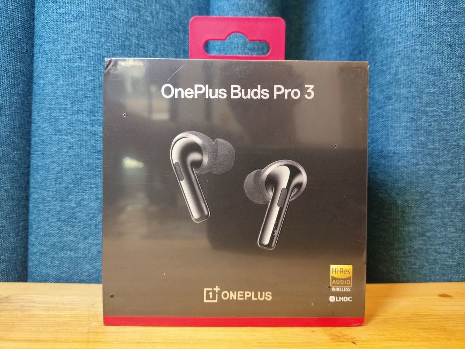 Нові Oneplus buds 3 pro