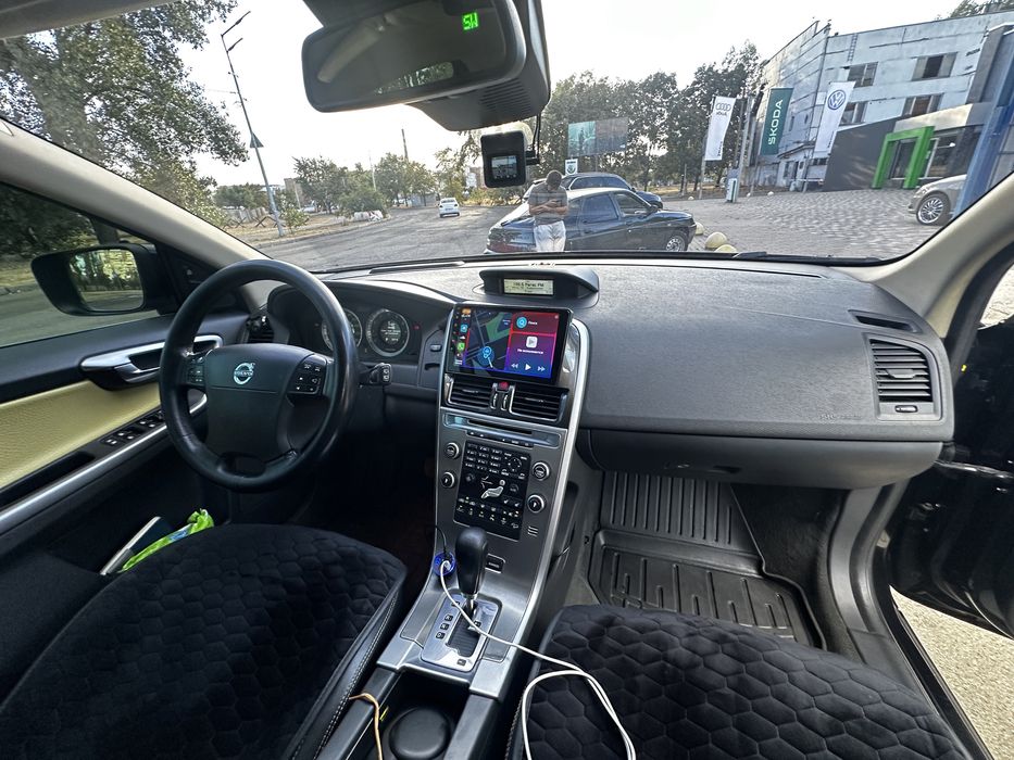 Volvo XC60, 2009, 3.0 т6, газ/бензин, мінуса тільки є в акумуляторі))