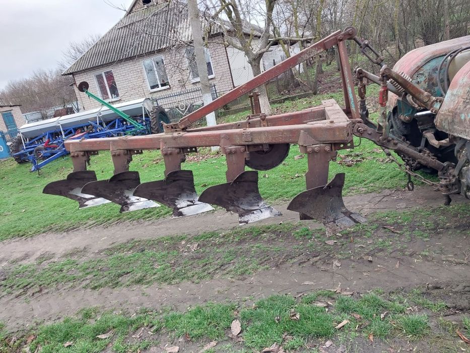 Продається плуг плм5