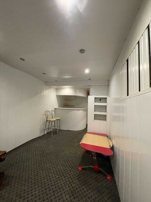 Продаётся просторная квартира   на  Черёмушках