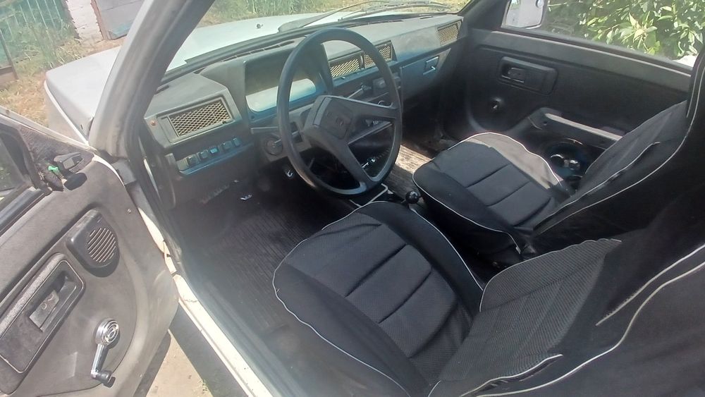 Продам  автомобіль ЗАЗ 1102