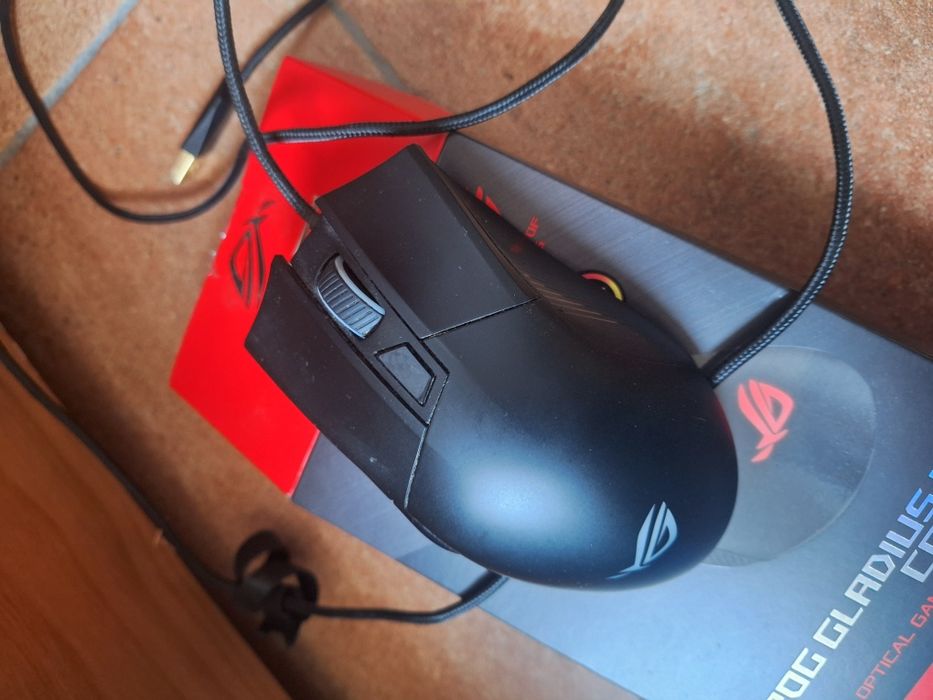 Rato ROG Gladius II Core64740677231618120