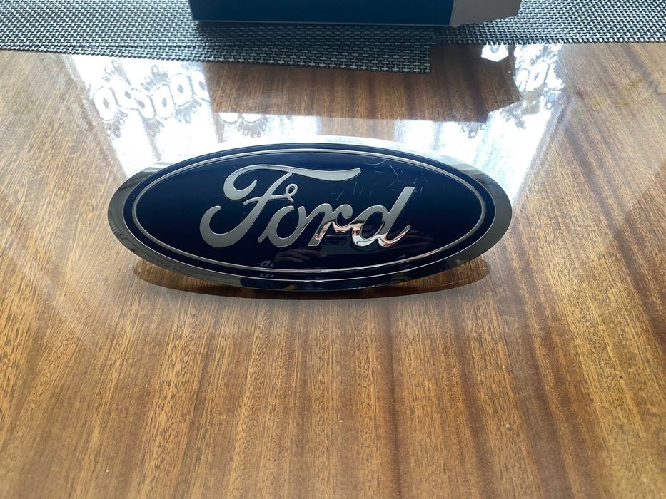 Emblemat Znaczek LOGO FORD ESCAPE 2023 - 2025 USA