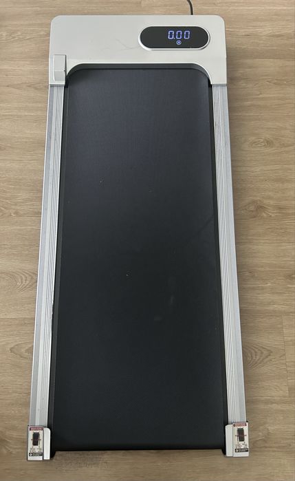 Treadmill444670543985397762