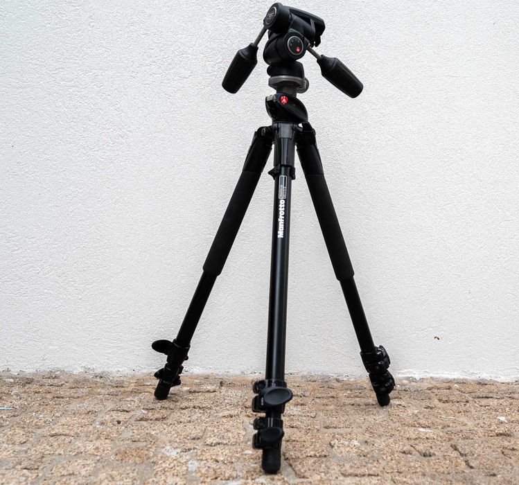 Tripé Manfrotto 190 XPROB + Cabeça tripé 804 RC2
