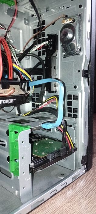 HP EliteDesk 705 g3 MT
