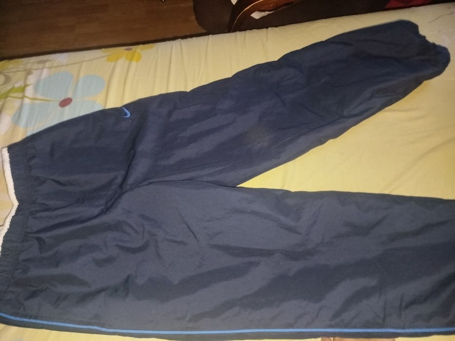 Nowe spodnie sportowe Nike Just do it