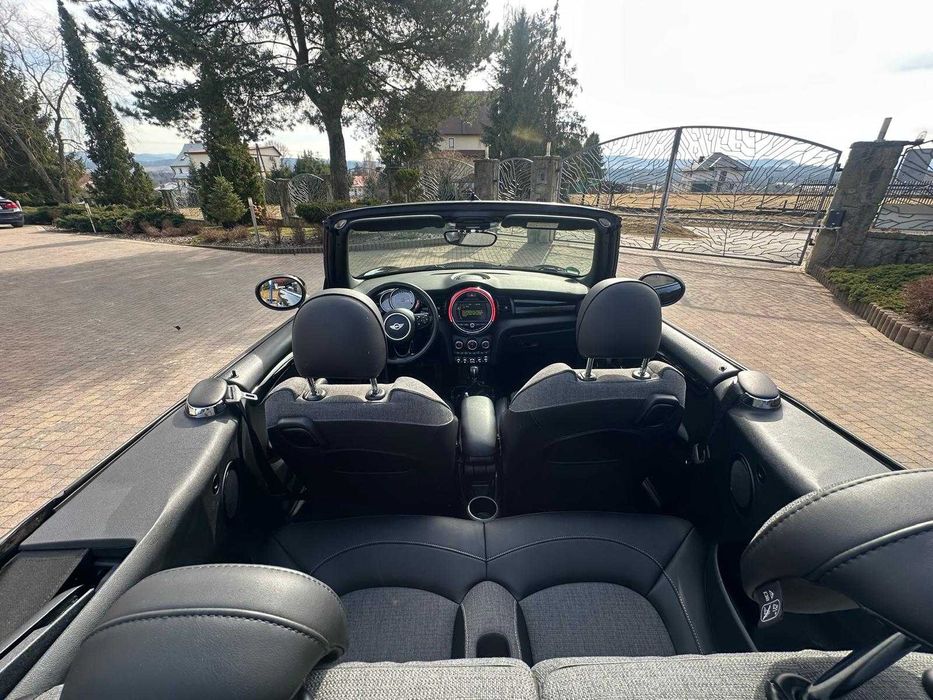 BMW Mini Moris Cabrio