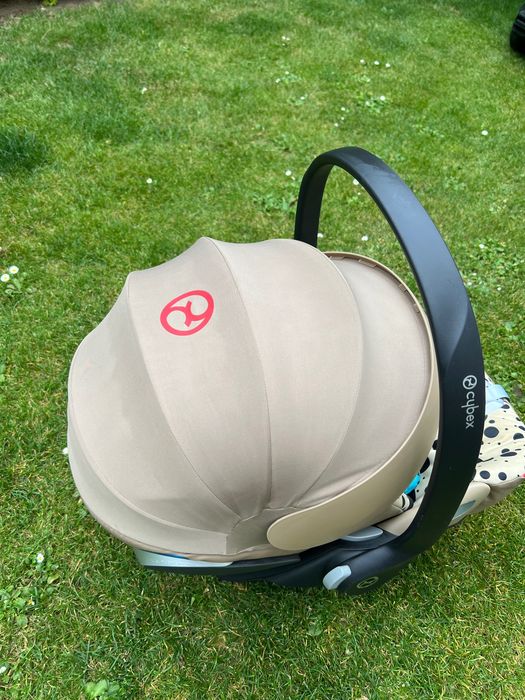 Fotelik samochodowy Cybex Cloud Z by Karolina Kurkova