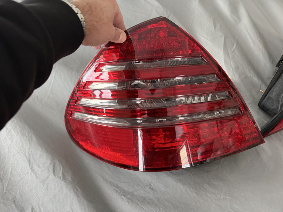 Мерседес W211 задні фонарі