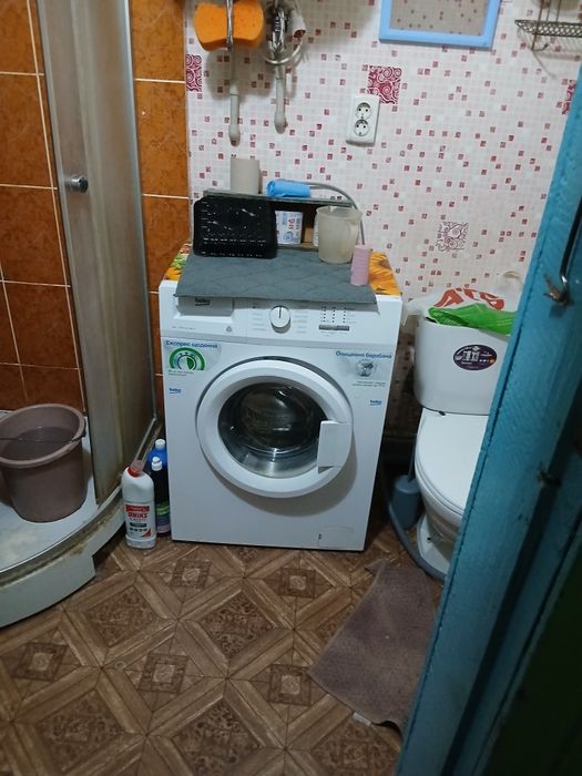 Продам дом со всеми удобствами и гаражами
