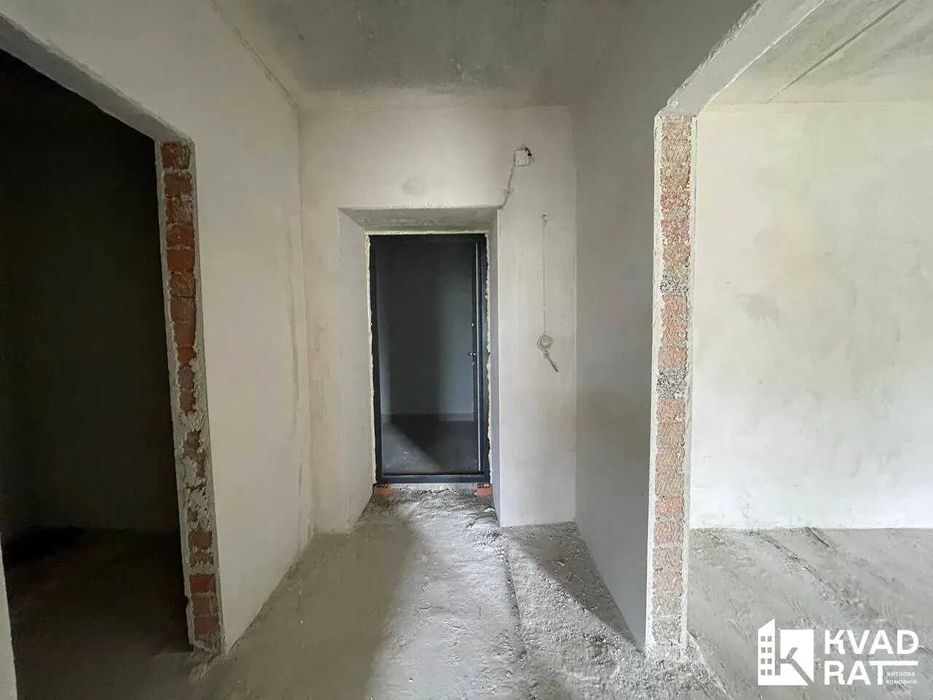 Продам 1 кім Мазепи. Можна робити ремонт!