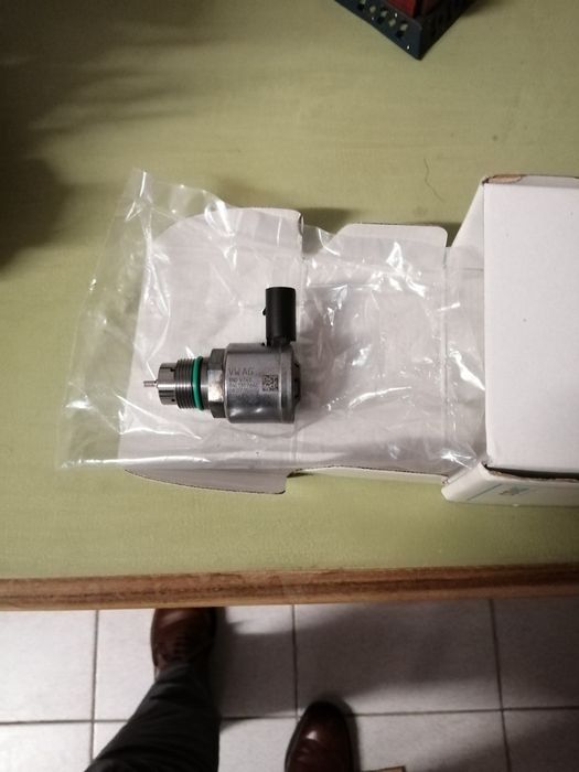 Válvula reguladora de pressão da régua / rail da injeção