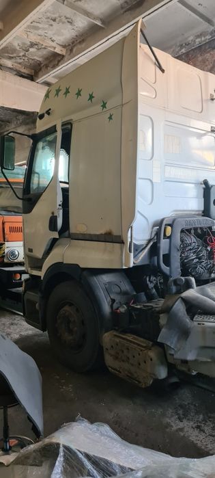 Рено Преміум 420dci 2002р